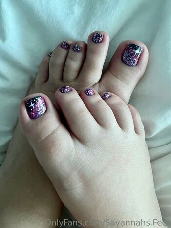 savannahs.feet