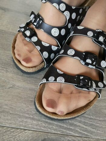 secret.feetbeauty