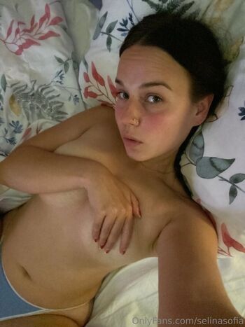 SelinaSofia