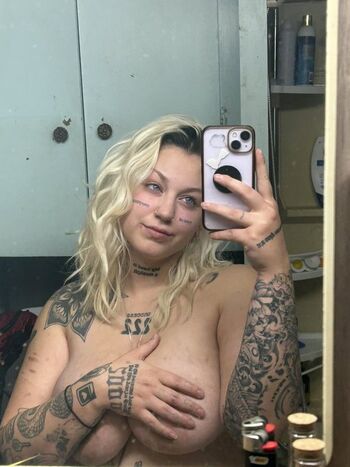 Sexy Tatted Supernova00