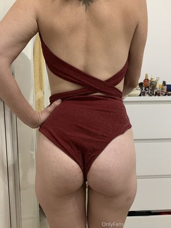 sexylatinawife