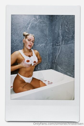 Simone Christensen