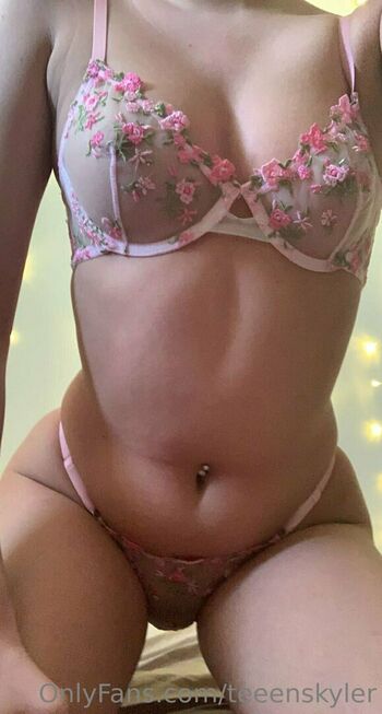 skylerstormxo