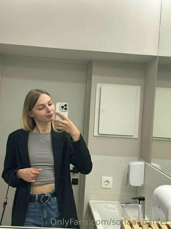 sofiaaaparker