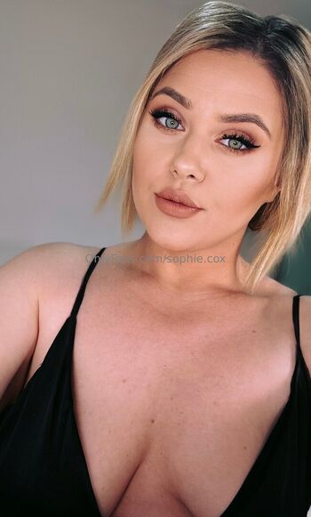 sophie.cox