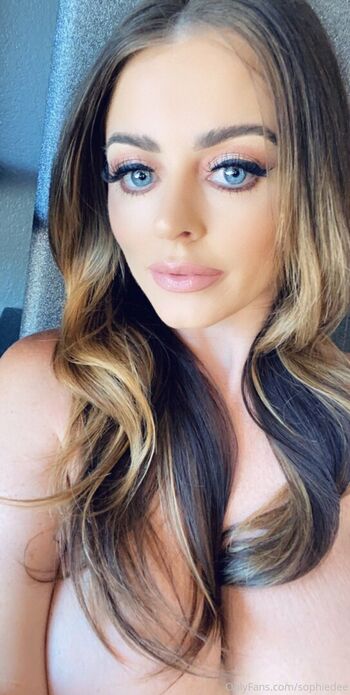 sophiedeevip