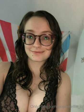 sophieellie_of
