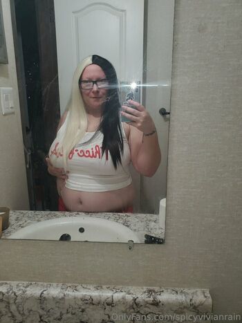 spicyvivianrain