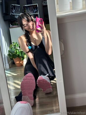stacisfeet