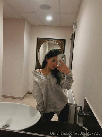steph_18y.o