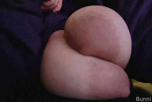 StrawbewwyMilf