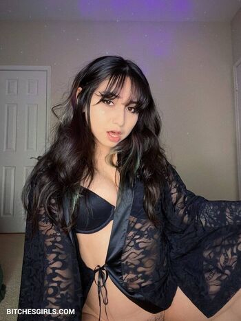 Sxnpai Jade