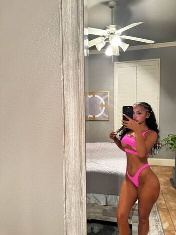 Sydneyrazeghi