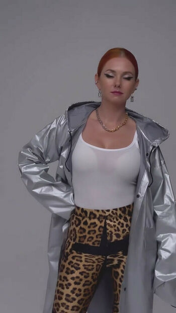 t.A.T.u.