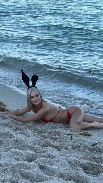 tawneycavanni_xoox