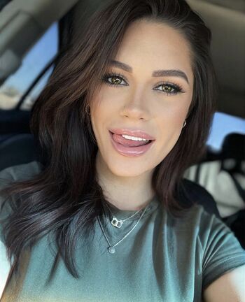 Taylor Brianne