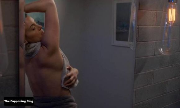 Taylor Schilling