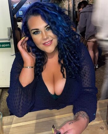 Thatcurvyone