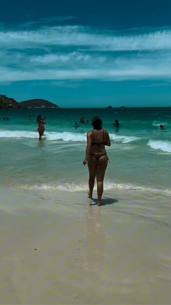 Thati Lopes