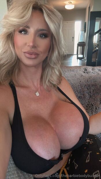 thebarbiebodybuilder