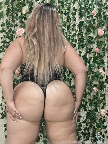 thebigbootybarbie2