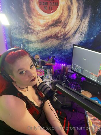 thefoxnamedkitty