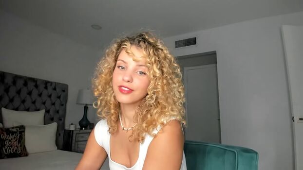 theislandgirl