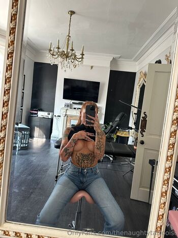 thenaughtytattooist
