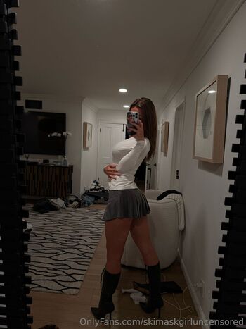 Theskimaskgirl