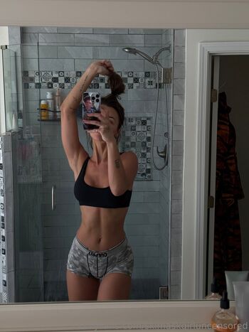 Theskimaskgirl