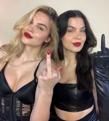 TheSupremeSisters
