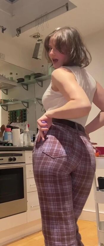 Thomasin McKenzie