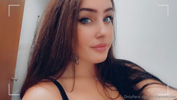 ticklemekylee