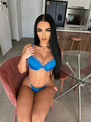 Tiffany Rose