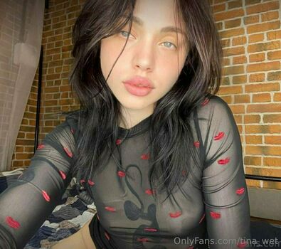 tina_wet