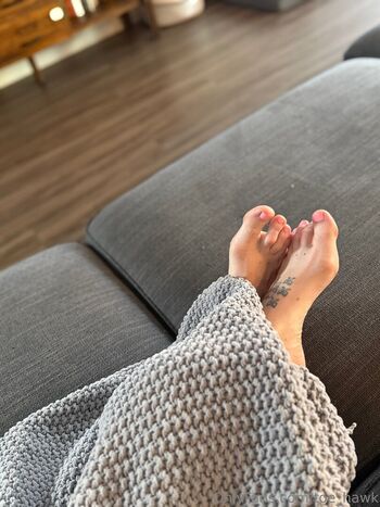toe_hawk