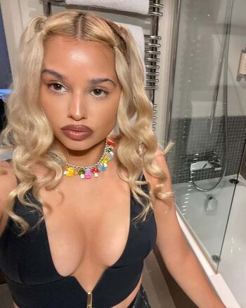 Tommy Genesis