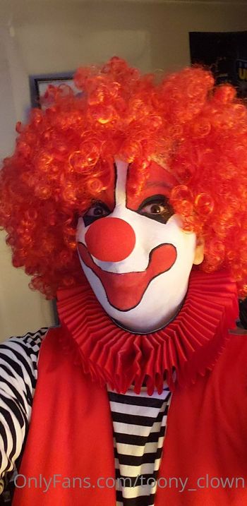 toony_clown