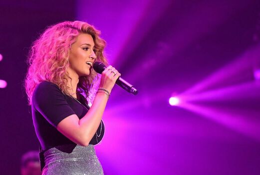 Tori Kelly