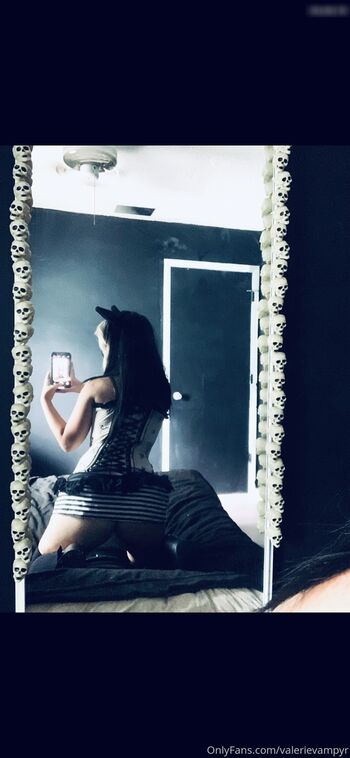 Valerie Vampyr
