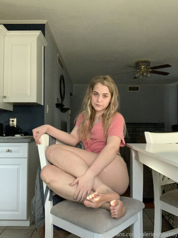 Valerie White