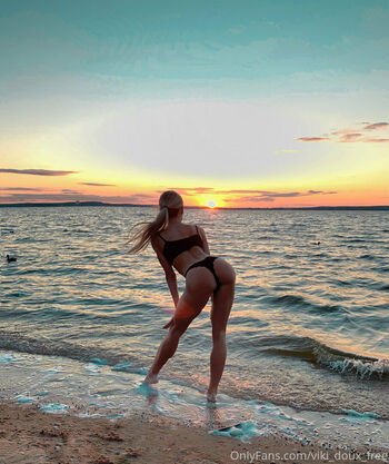 viki_doux_free