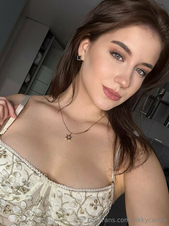 vikky_vip
