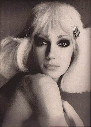 Vintage Starlets