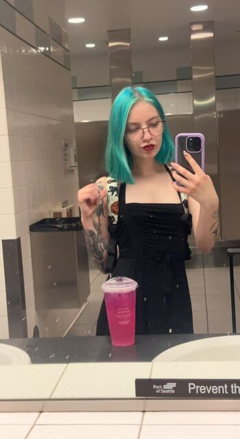 violets_cabaret