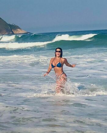 Viviane Araujo