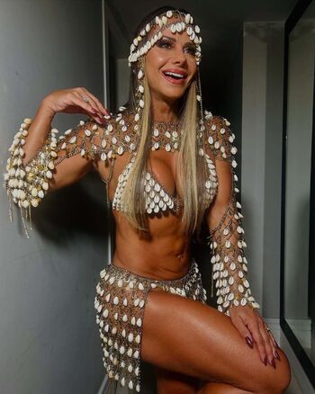 Viviane Araujo