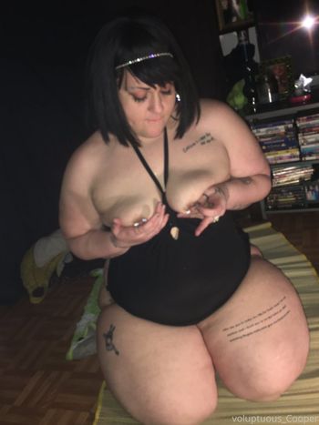voluptuous_cooper