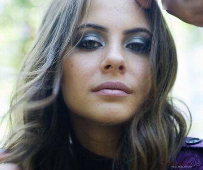 Willa Holland
