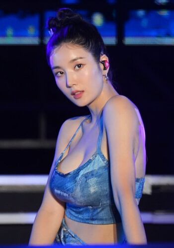 WomenK-pop